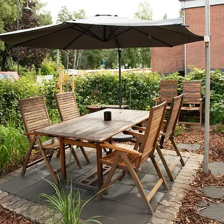 Mukava Kellarihuoneisto Jossa Sauna Ja Poreallas