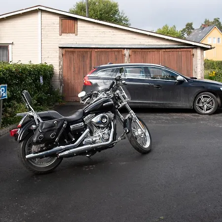 Mukava Kellarihuoneisto Jossa Sauna Ja Poreallas Jakobstad