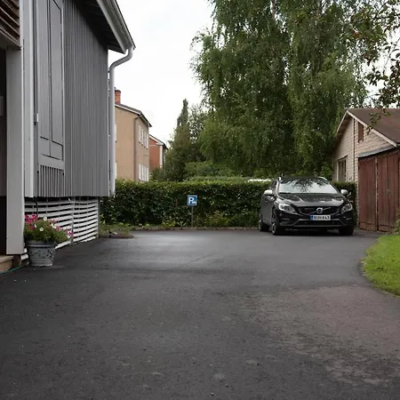 Apartamento Mukava Kellarihuoneisto Jossa Sauna Ja Poreallas