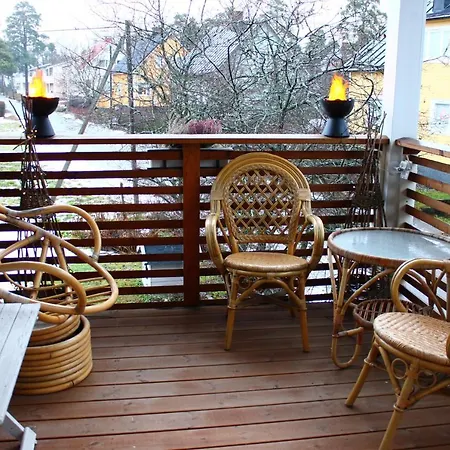 Mukava Kellarihuoneisto Jossa Sauna Ja Poreallas *