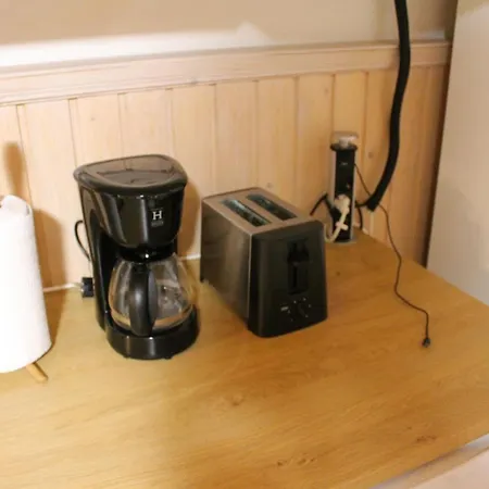 Mukava Kellarihuoneisto Jossa Sauna Ja Poreallas Apartment