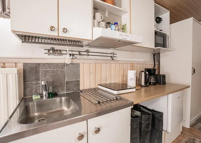 Mukava Kellarihuoneisto Jossa Sauna Ja Poreallas * Пиетарсаари