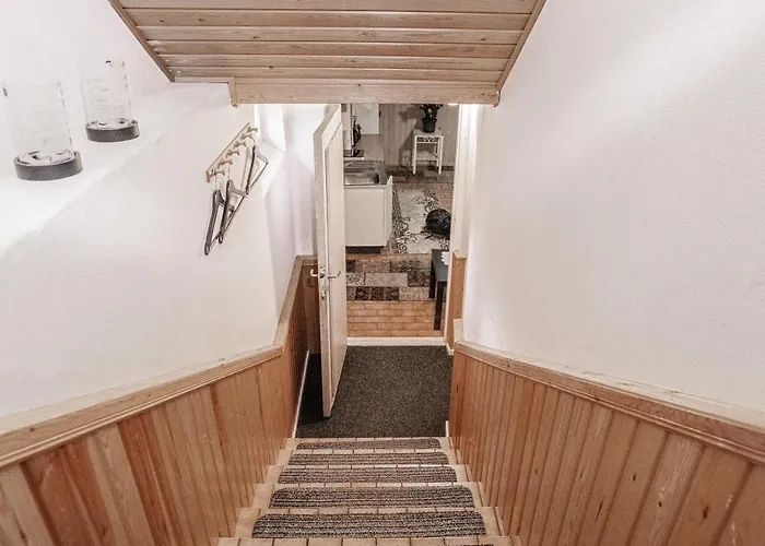 Mukava Kellarihuoneisto Jossa Sauna Ja Poreallas Апартаменты Пиетарсаари