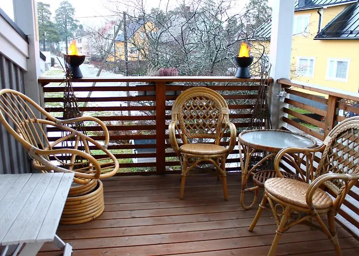 Mukava Kellarihuoneisto Jossa Sauna Ja Poreallas *